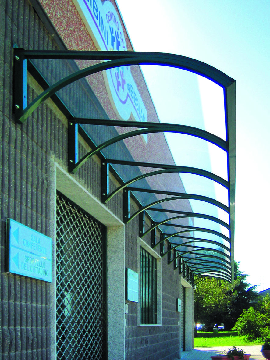 Polycarbonate Sheets - Transparent Roofing Material